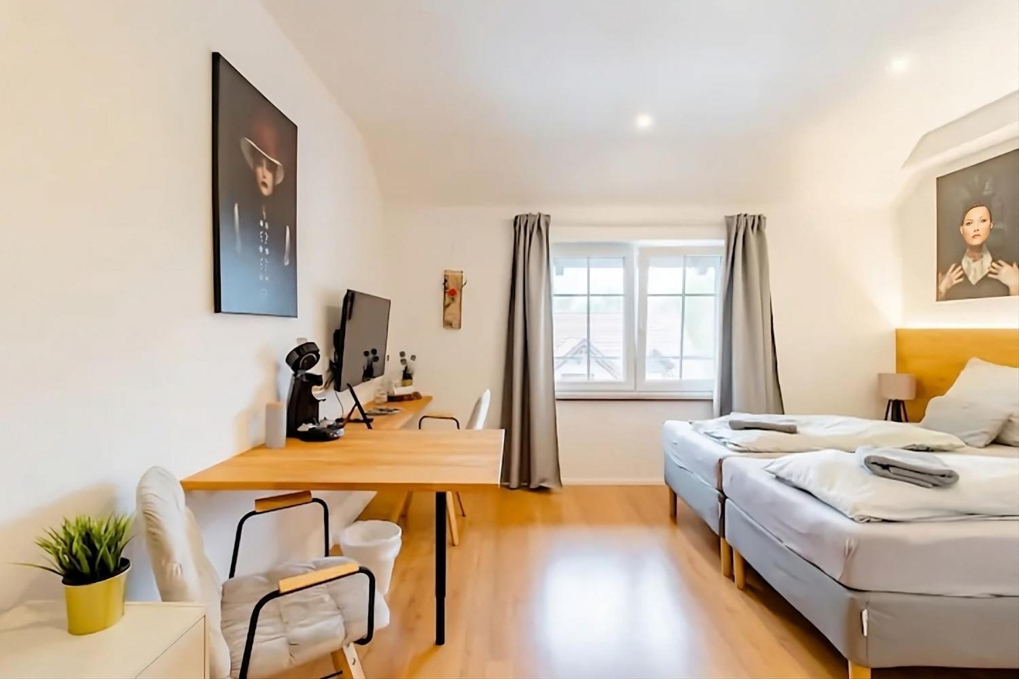 Komfortables Doppelzimmer In Kehl Goldscheuer - 1A Guesthouse Экстерьер фото